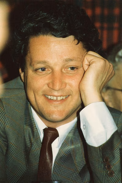 Manfred Stather